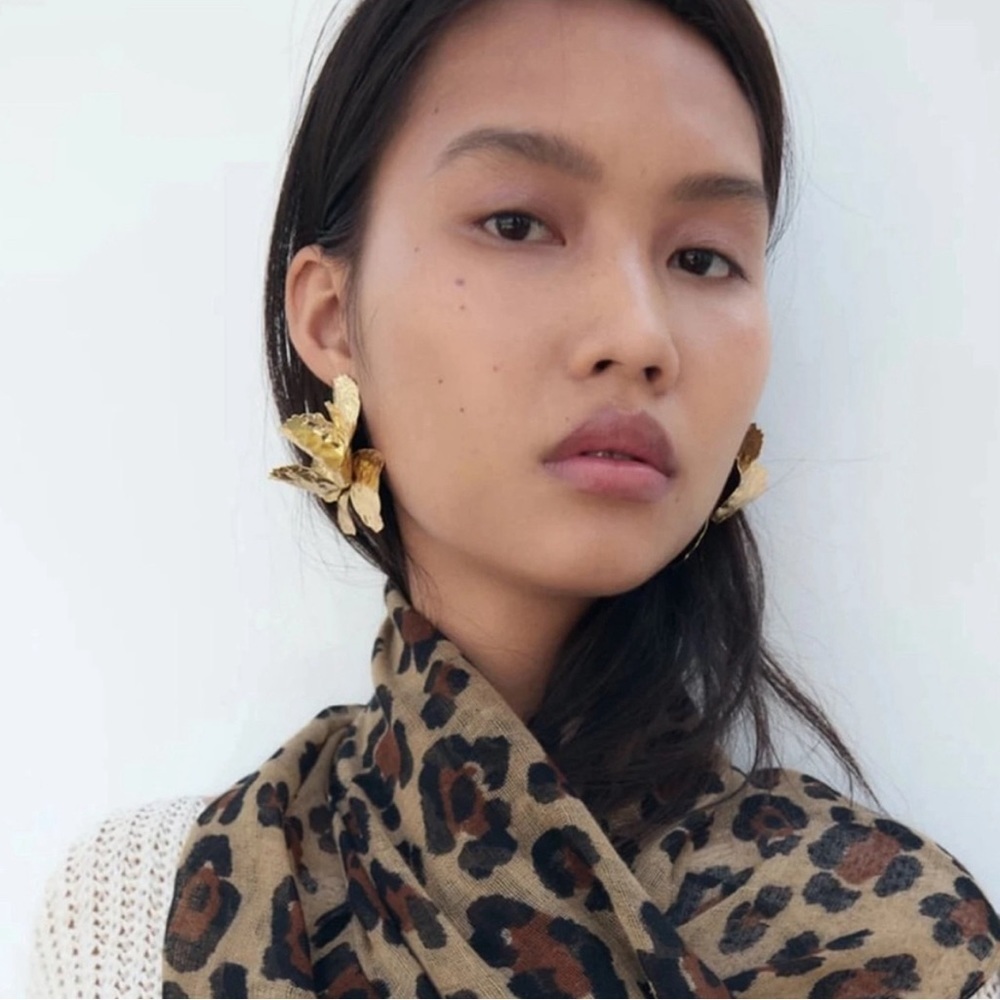 Gold Metal Abstract Flower Earrings